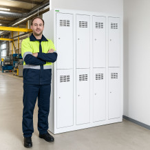 LOCKER H 4/8 | 8-dveřová šatní skříň s krátkými dveřmi