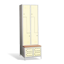 4+4-dveřová šatní skříň se Z-kovými dveřmi, zabudovanou lavicí a skříněmi na obuv, COMFORT H Z4 300